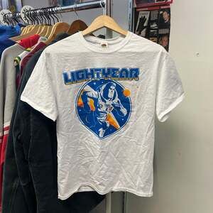 Disney Pixar Lightyear Buzz Running Space Graphic T-Shirt Men's Size M